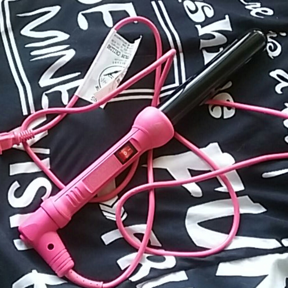 Curly iron